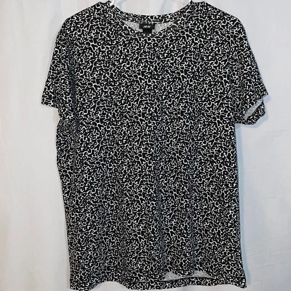 H&M shirt 